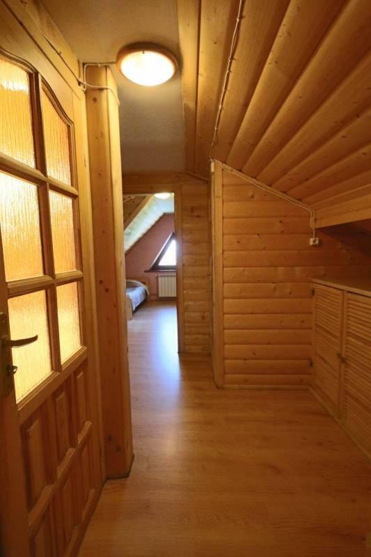 Pod Tatrami Acomodação com café da manhã Bukowina Tatrzańska Exterior foto